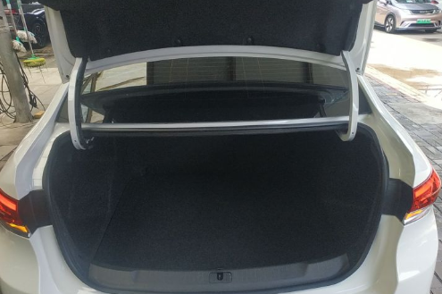 Buick 2021 Buick Excelle Facelift 1.3T Automatic Mild Hybrid Elite Version