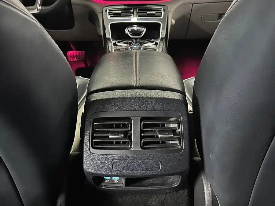 BYD Qin PLUS 2021 EV 500km Honorable Type