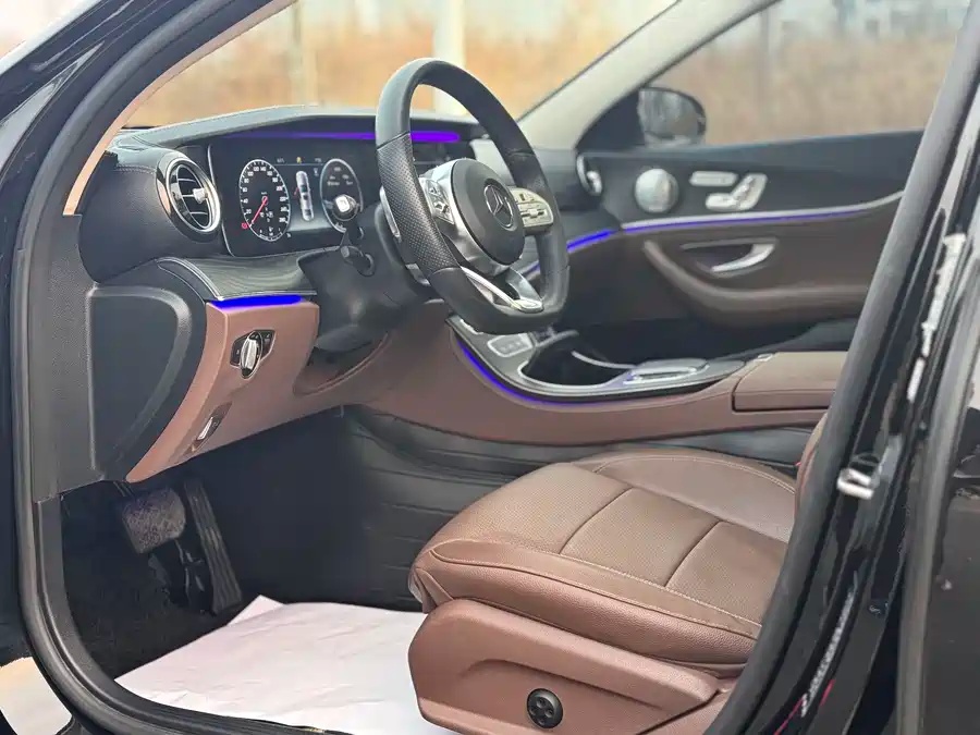 Mercedes-Benz 2019 Mercedes-Benz E 300 L Sport Fashion Type