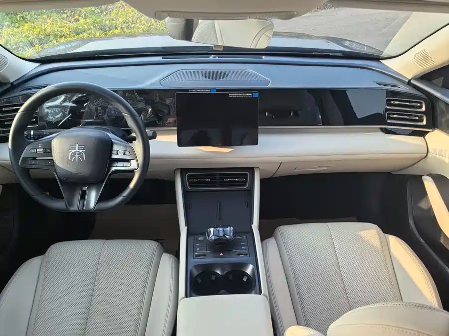 BYD 2024 BYD Qin L DM‑i 80KM Leading Edition