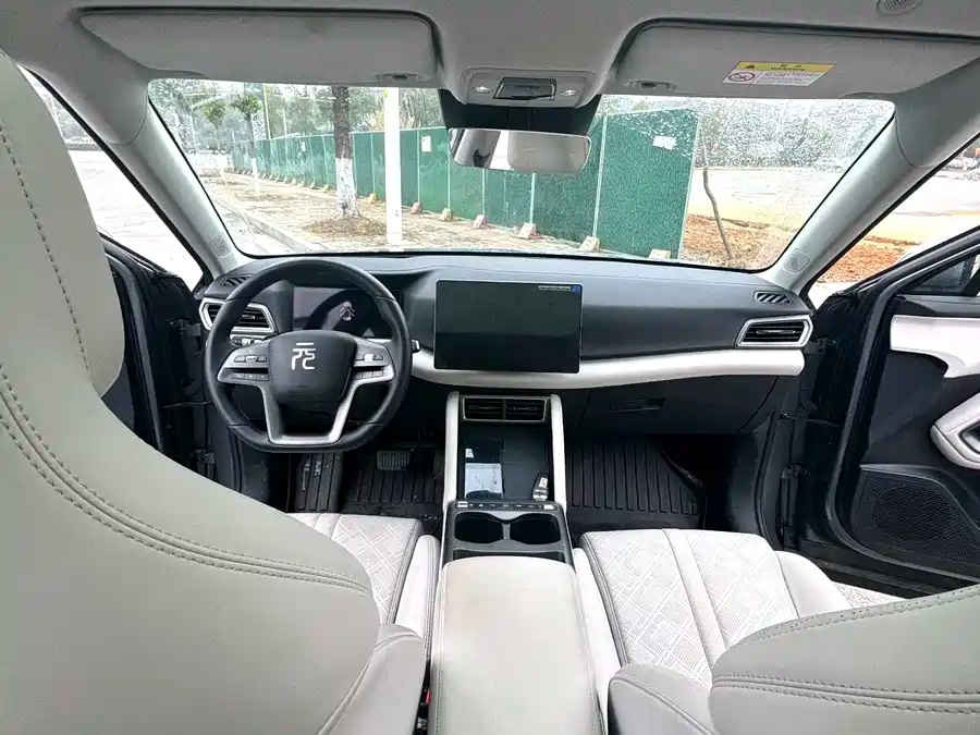 2025 BYD Yuan UP Intelligent Driving 401KM Superior 