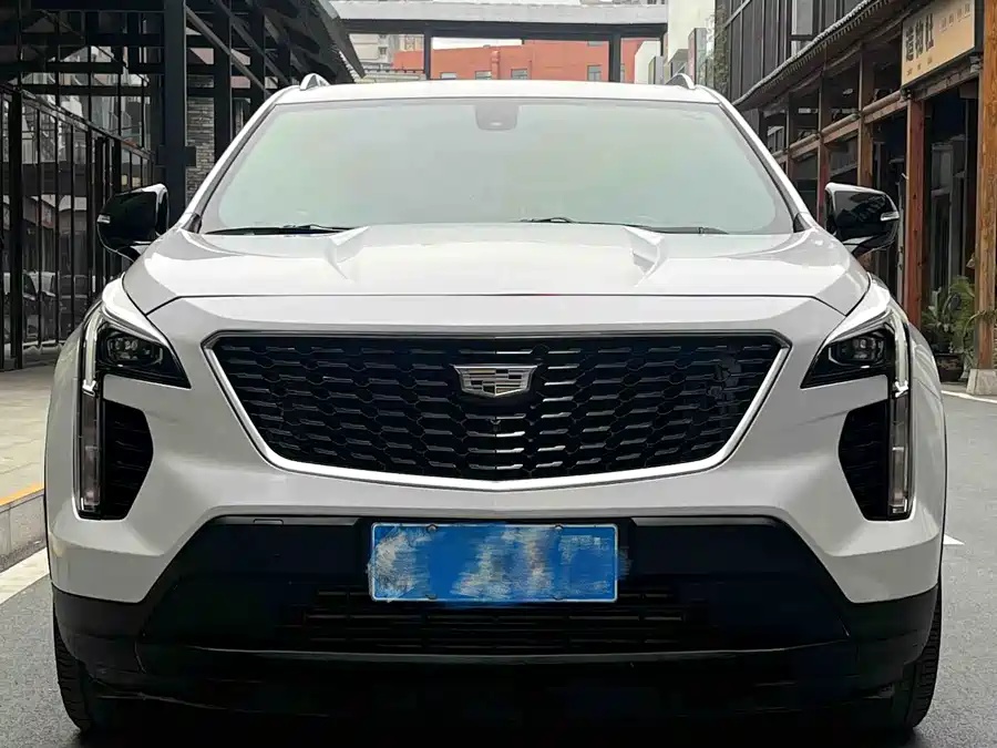 Cadillac Cadillac XT4 2018 28T Two-Wheel Drive Technology Edition