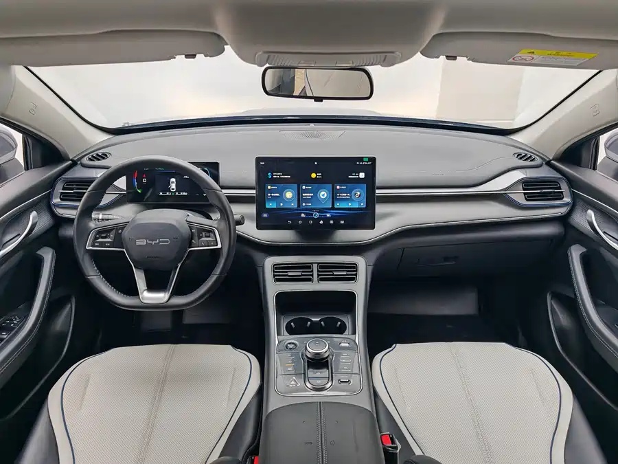 BYD Destroyer 05 2023 Champion Edition DM-i 55KM Luxury