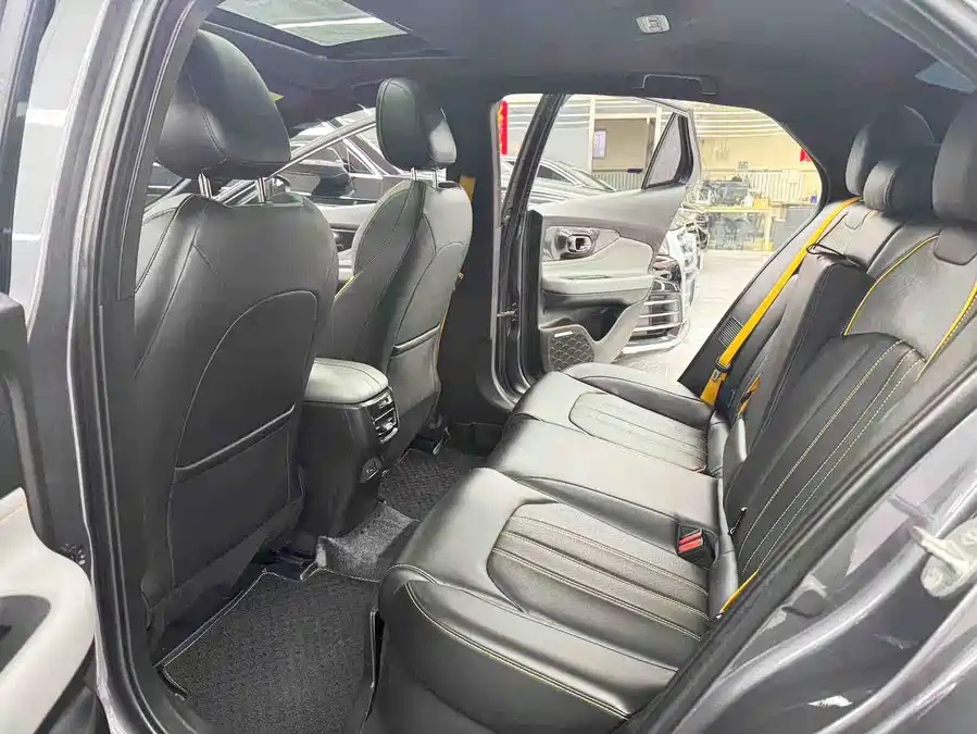 GAC Trumpchi GAC Trumpchi Empow （Shadow Leopard） 2021 270T DCT J16 Edition