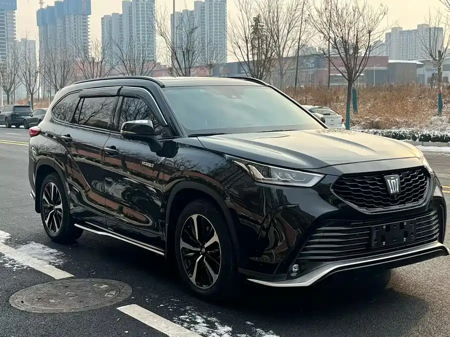 Toyota Crown Kluger 2022 2.5L HEV 4WD Luxury Edition