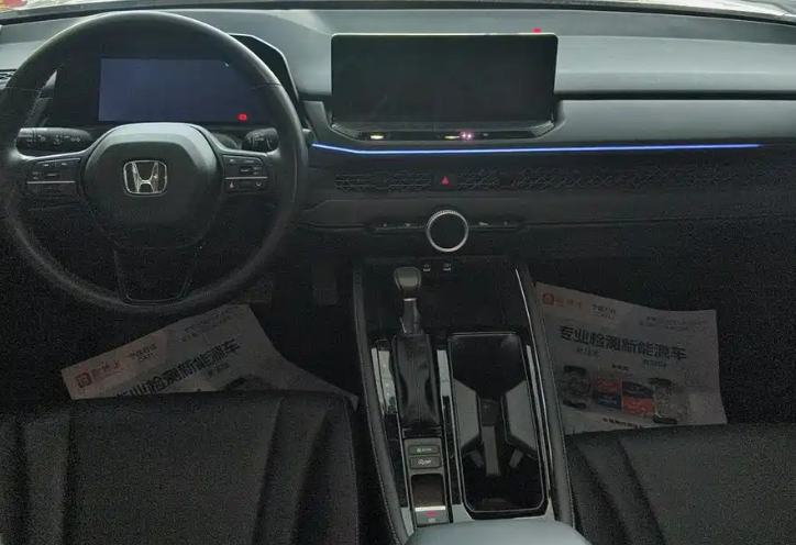 Honda 2024 Honda Accord  260TURBO Luxury Edition