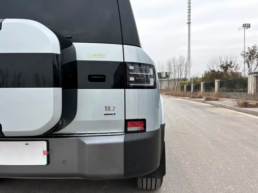 Leopard Tai 7 2025 200KM 2WD Max Version