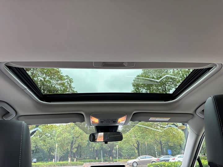 Toyota Toyota RAV4 2021 Hybrid 2.5L E-CVT AWD Elite PLUS Edition