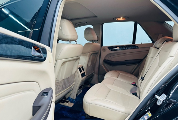 Mercedes-Benz 2015 Mercedes-Benz M-Class ML 320 4MATIC