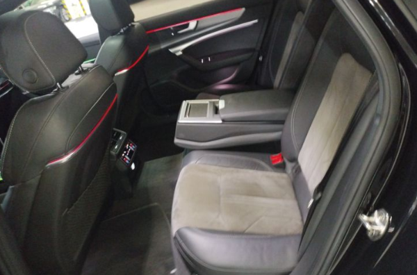 Audi 2020 Audi A6L New Energy 55 TFSI e quattro