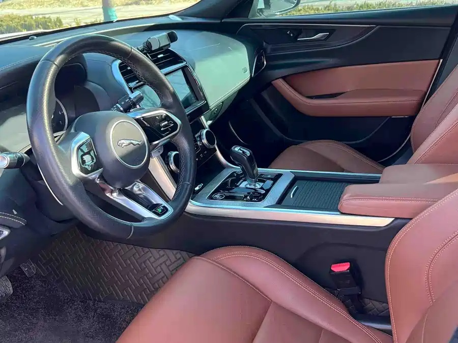 JAGUAR 2020 Jaguar XEL 2.0T 200PS R-DYNAMIC S Advance Sport Version