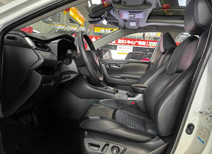 Toyota 2020 Toyota Wildlander  2.0L CVT 4WD Technology Edition