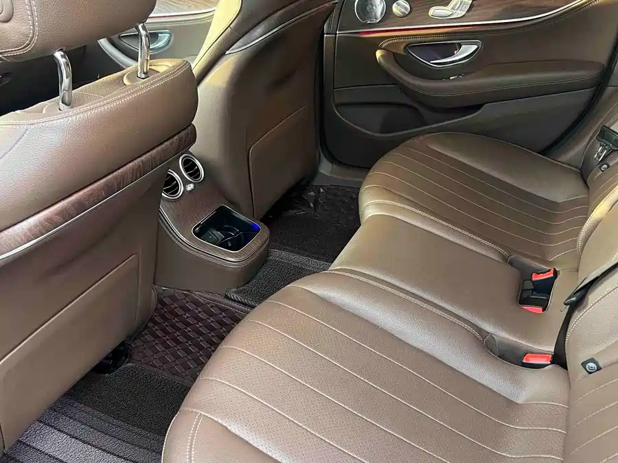 Mercedes-Benz 2021 Mercedes-Benz E-Class E 300 L Luxury Edition