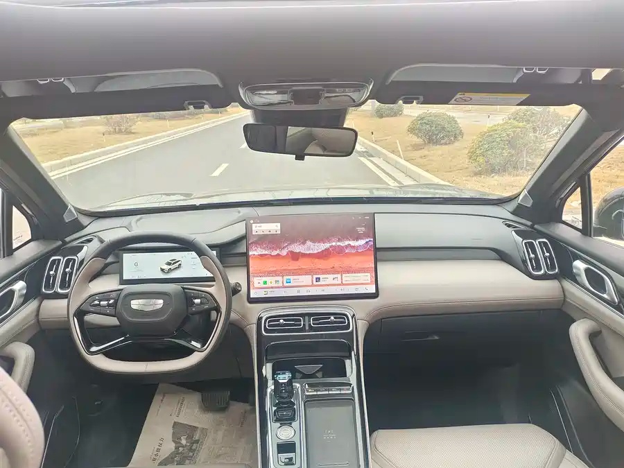 2025 جيلي ستاراي 1.5TD DCT إصدار شانغيه