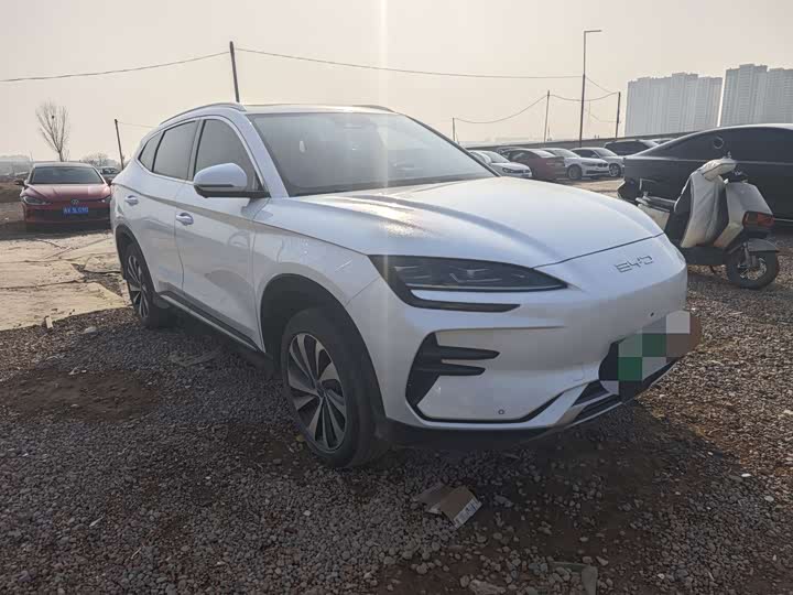 BYD Song PLUS 2025 EV 520km Luxury Edition