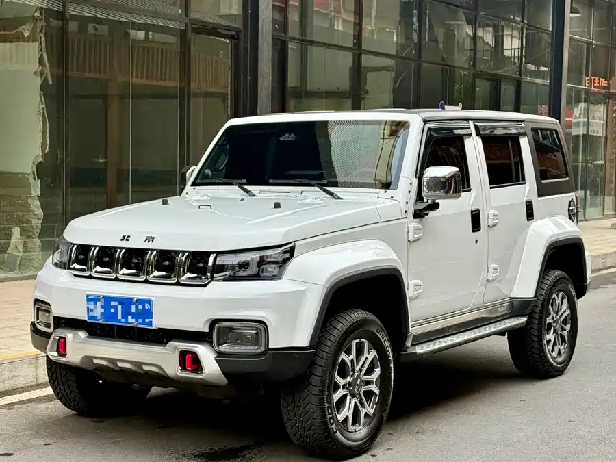Beijing Off-road Beijing BJ40 2023 2.0T Automatic 4WD City Hunter Knight Edition