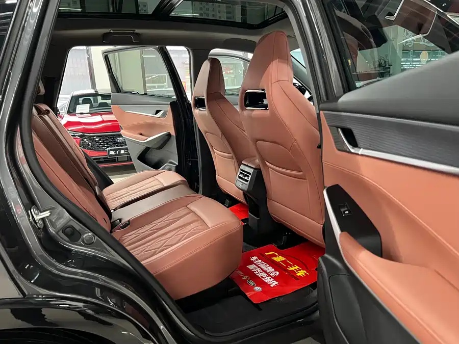 Changan Changan CS75 PLUS 2025 3rd Generation Champion Edition 1.5T Jinghang Edition