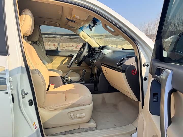 Toyota Toyota Prado 2016 2.7L Automatic Luxury Edition