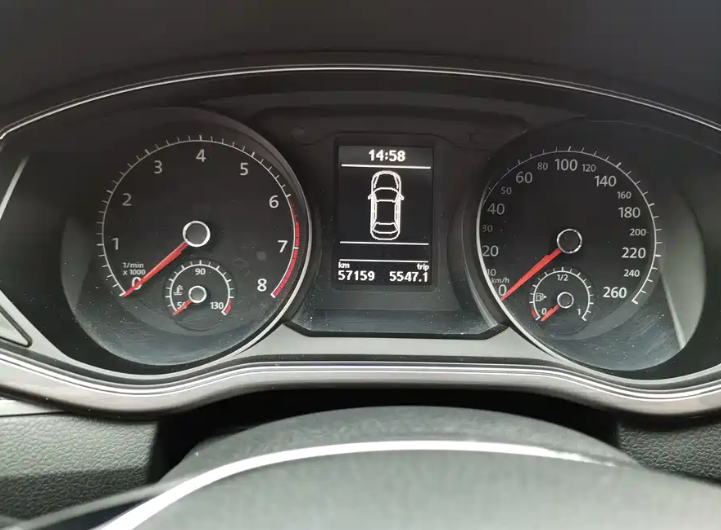 Volkswagen 2017 Volkswagen Passat 330TSI DSG Premium