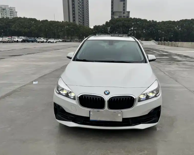 2018 BMW 2 Series Active Tourer  218i Fashion