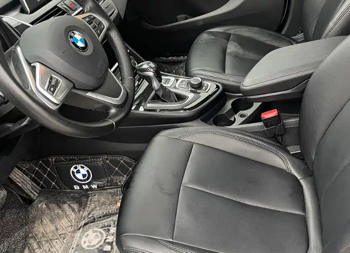 BMW 2018 BMW 2 Series Active Tourer  218i Fashion