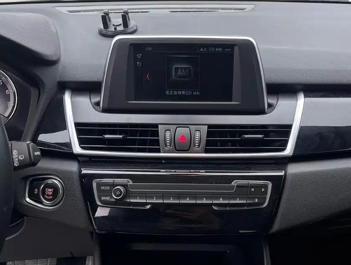 BMW 2018 BMW 2 Series Active Tourer  218i Fashion