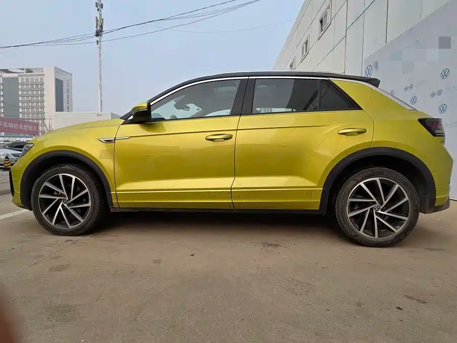 Volkswagen 2023 Volkswagen T-ROC 300TSI DSG 2WD Starlight Edition