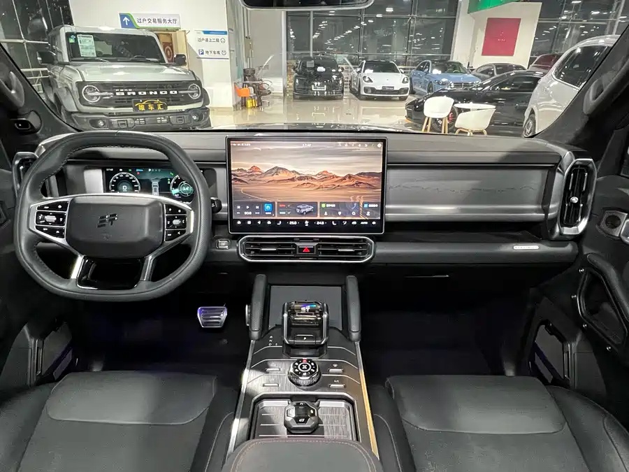 Jetour Jetour Traveler 2023 2.0T 4WD Crossing PRO