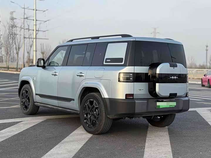 Leopard Leopard Titanium 7 2025 190KM 4WD Ultra Edition