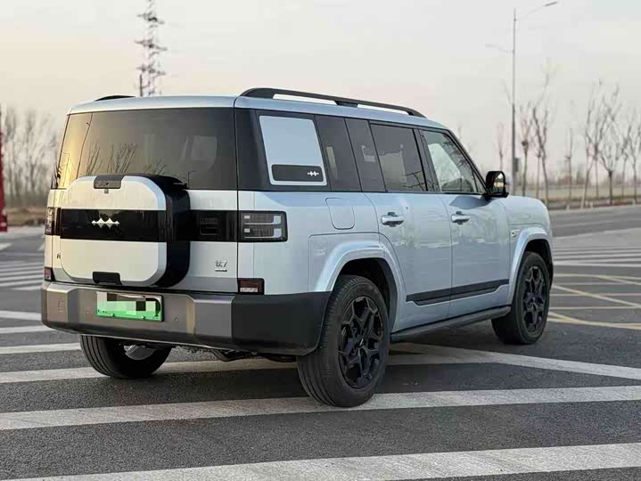 Leopard Leopard Titanium 7 2025 190KM 4WD Ultra Edition