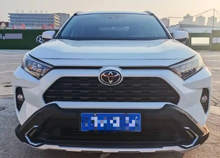 2021 Toyota RAV4  2.0L CVT 2WD Fashion Edition