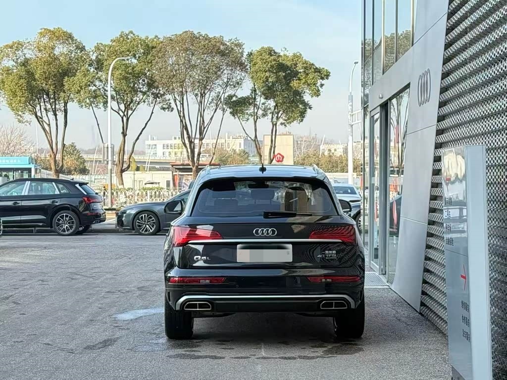 Audi 2022 Audi Q5L 40 TFSI quattro S line