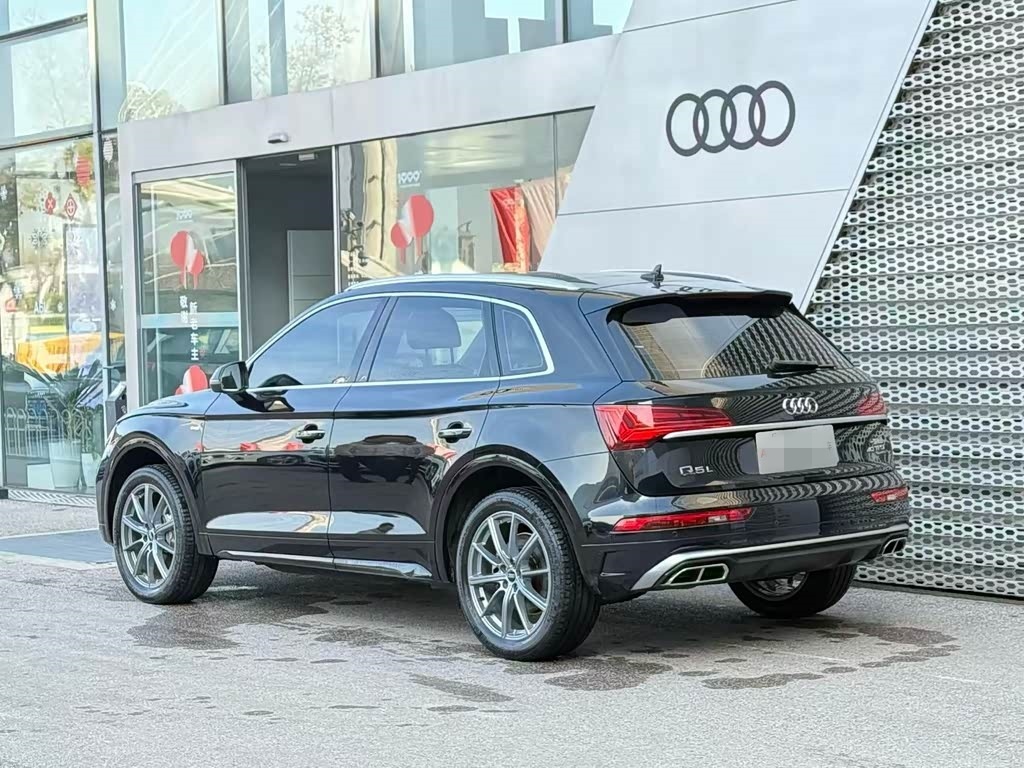 Audi 2022 Audi Q5L 40 TFSI quattro S line