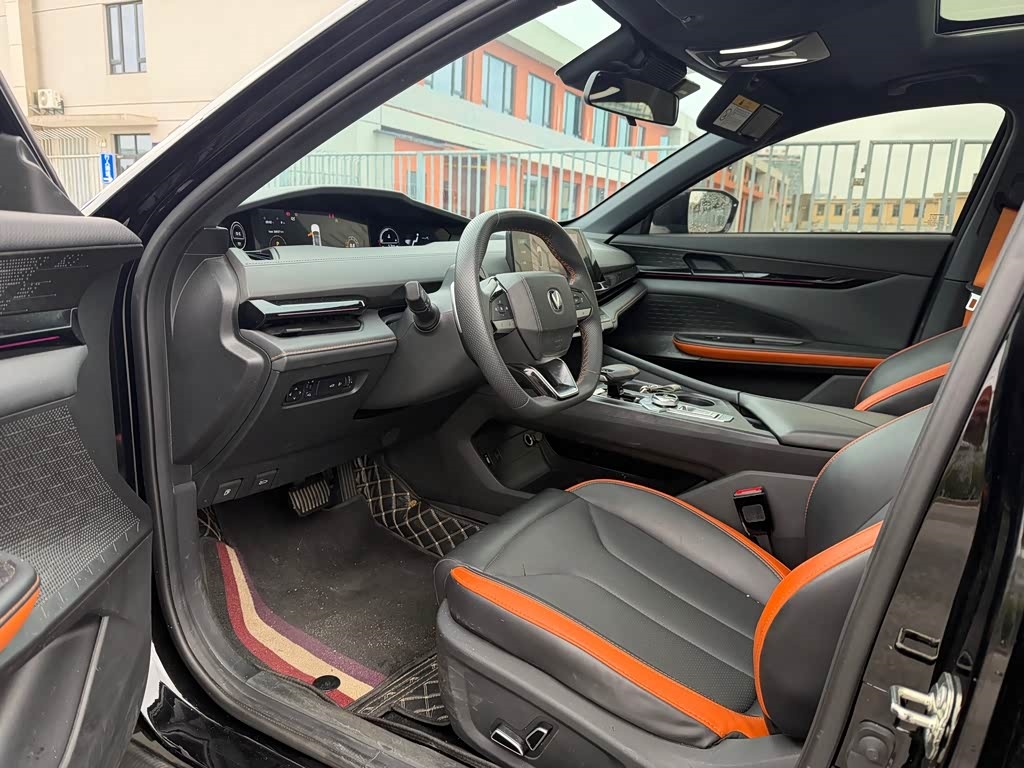 Changan 2023 Changan UNI-V 1.5T Premium Type