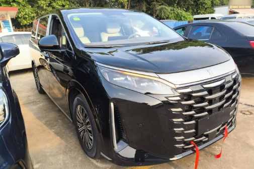 BYD 2025 BYD Xia DM-i 1.5T 180km Beyond Edition