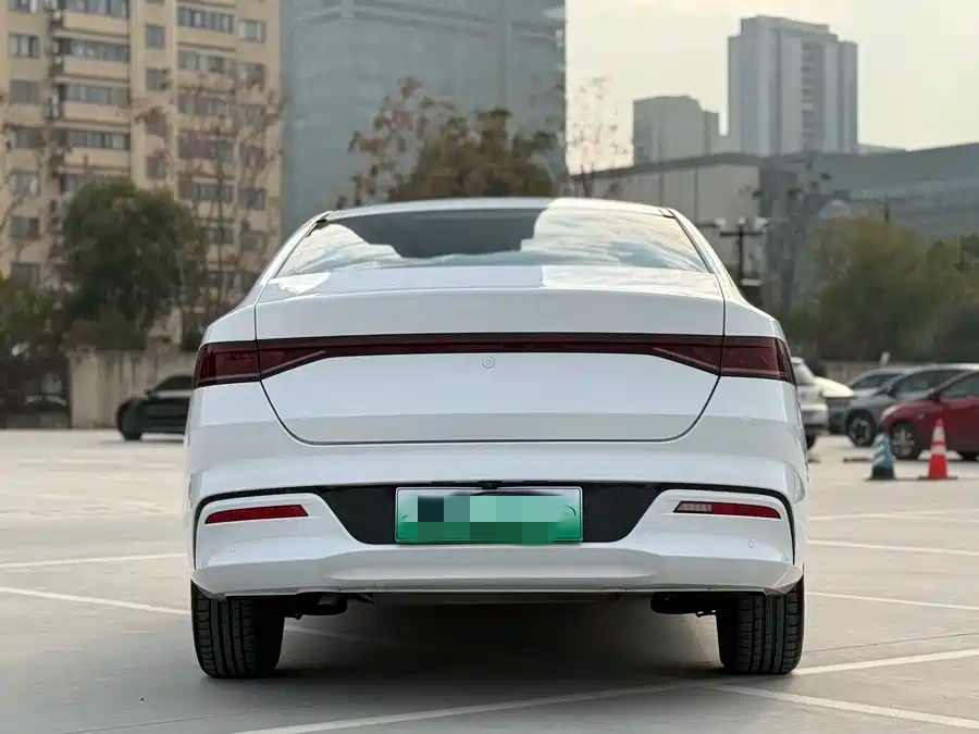 BYD BYD Qin Plus 2021 DM-i 120KM Flagship