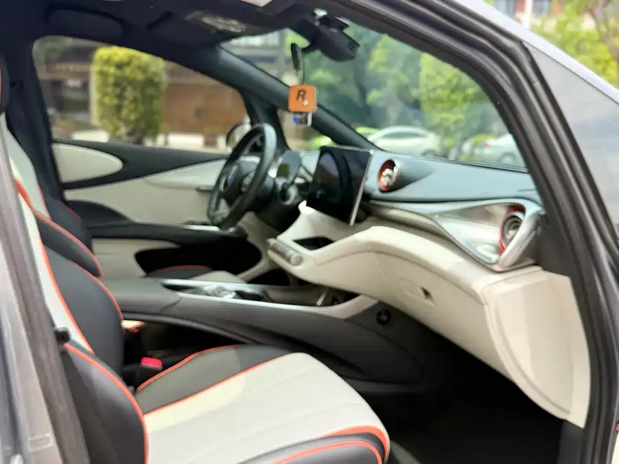 BYD Dolphin 2021 405km Fashion Edition
