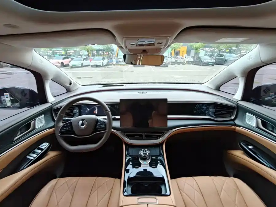 Denza Denza D9 DM-i 970 2022  Four-Wheel Drive Honor Edition