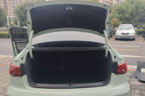 Audi 2018 Audi A3 30th Anniversary Limousine 35 TFSI Attraction