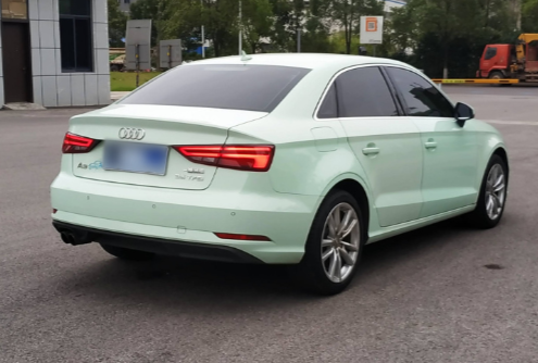 2018 Audi A3 30-я годовщина Седан 35 TFSI Attraction
