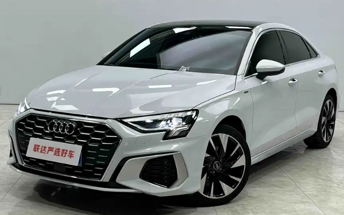 2022 Audi A3  A3L Limousine 35 TFSI S line