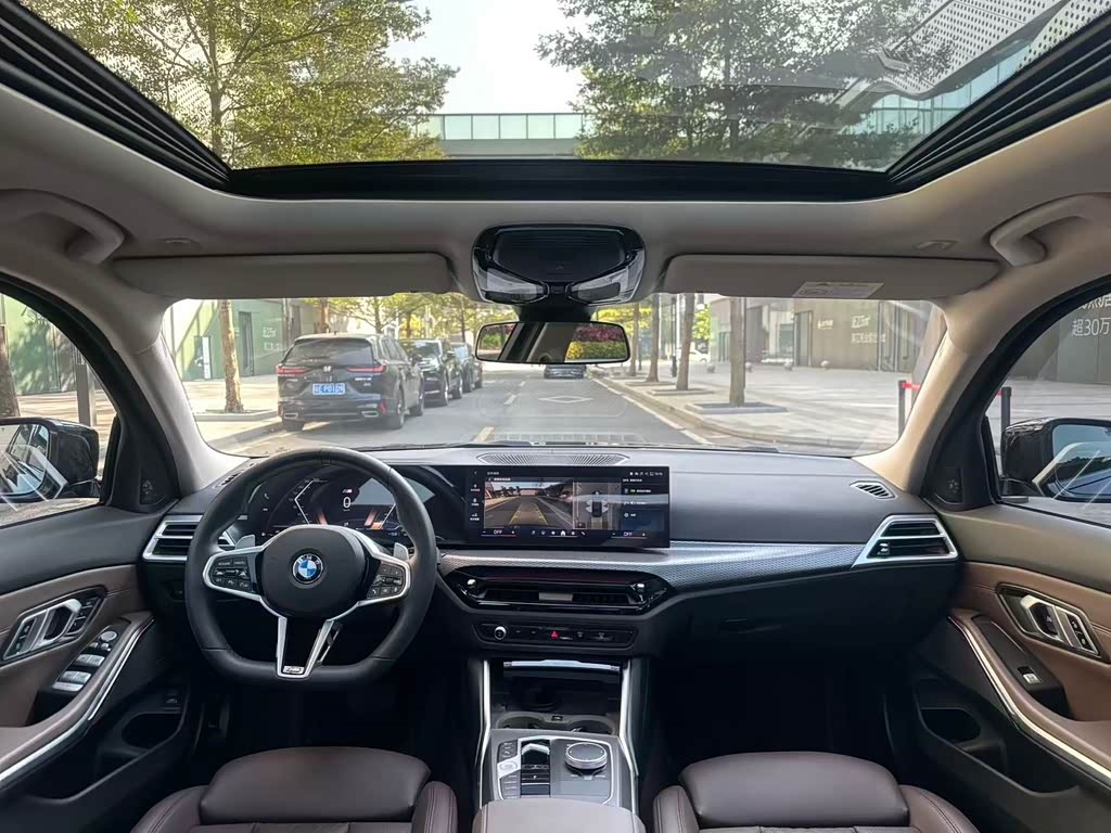 BMW 2025 BMW 3 Series 330Li M Sport Shadow Edition