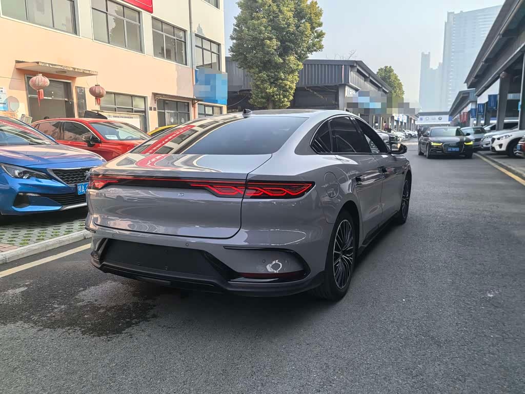 BYD 2025 BYD Song L EV 701km LiDAR Intelligent Driving Type