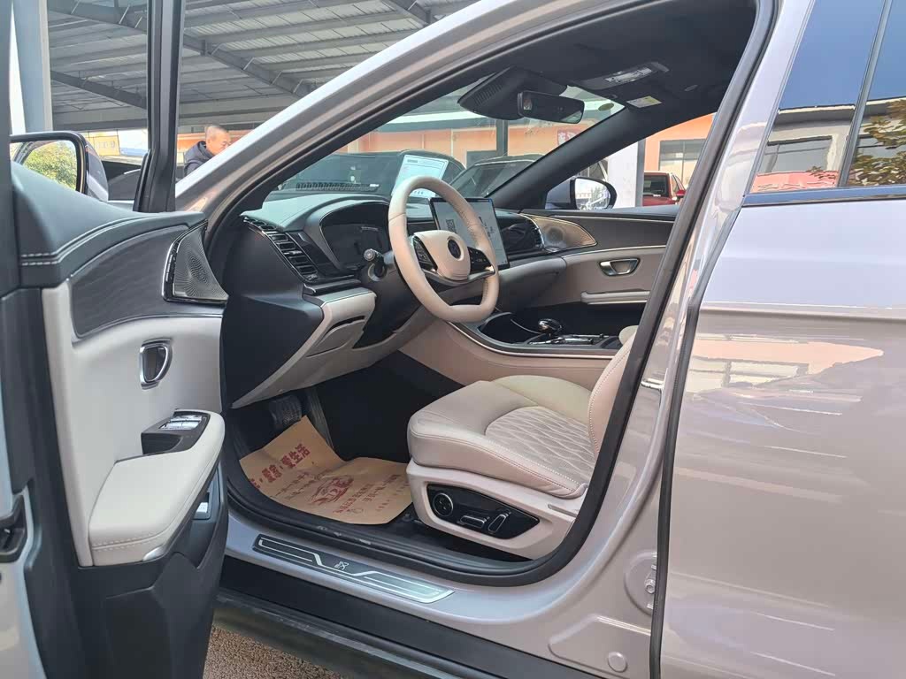 BYD 2025 BYD Song L EV 701km LiDAR Intelligent Driving Type