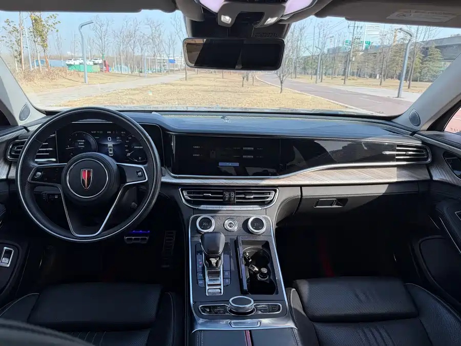 Hongqi H9 2020 Facelifted 2.0T Intelligent Connected Flagship Edition