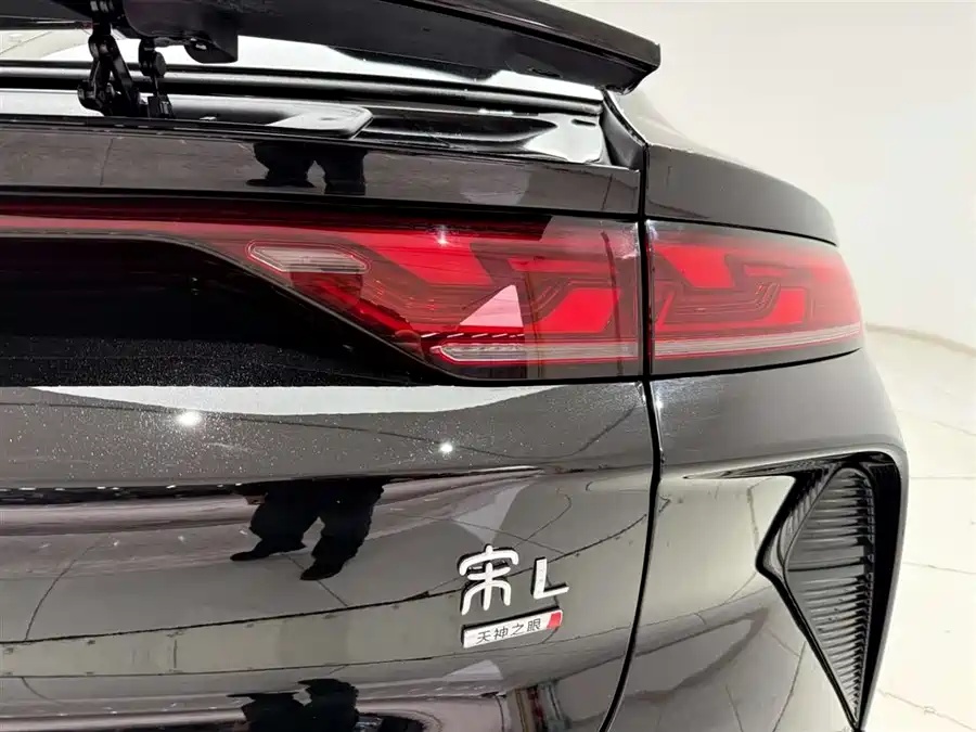 BYD Song L EV 2025 Model Intelligent Driving Version 662km LiDAR Excellence Type