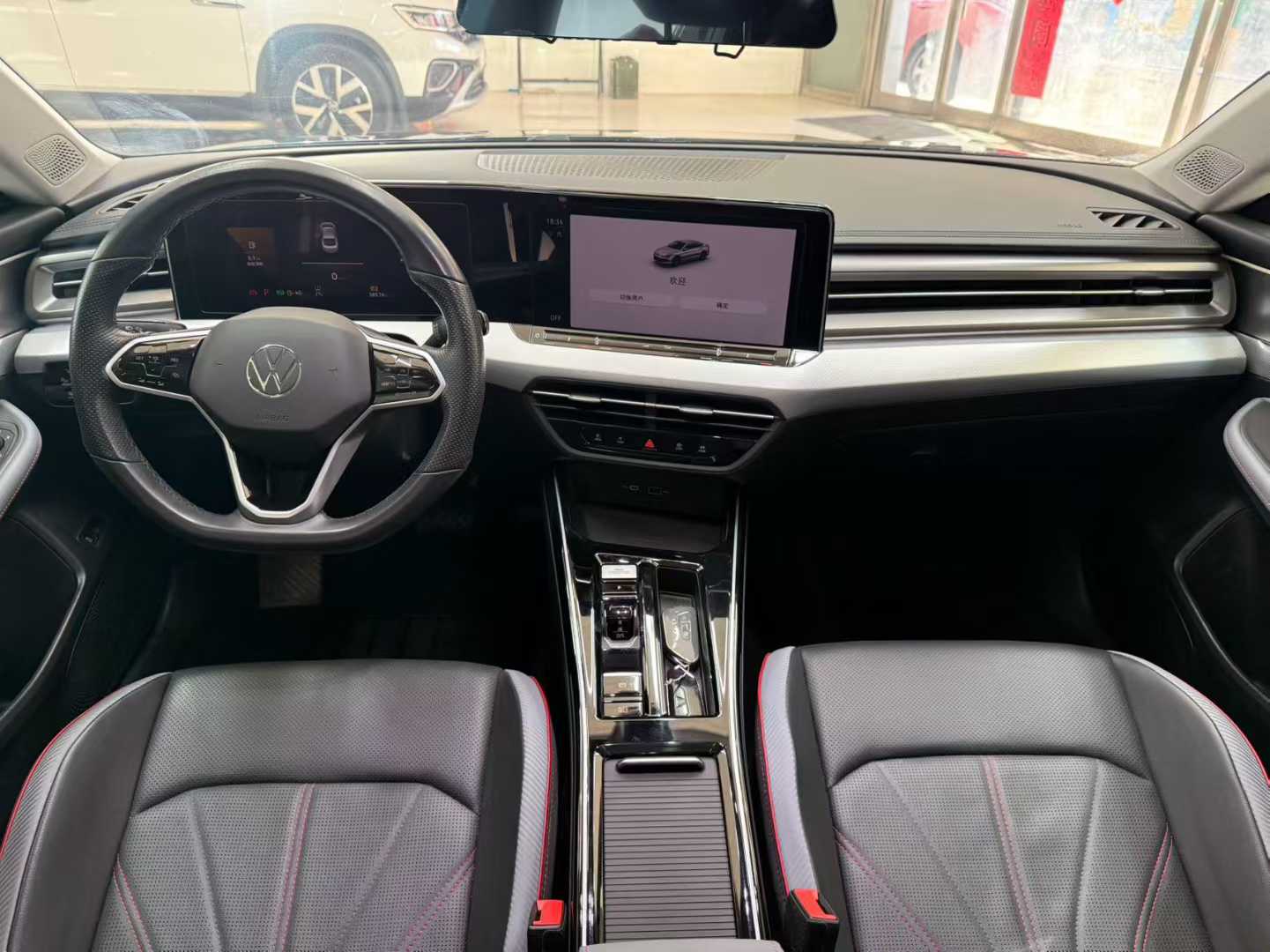 Volkswagen  2022 Volkswagen Lamando L 280TSI DSG Cool Edition