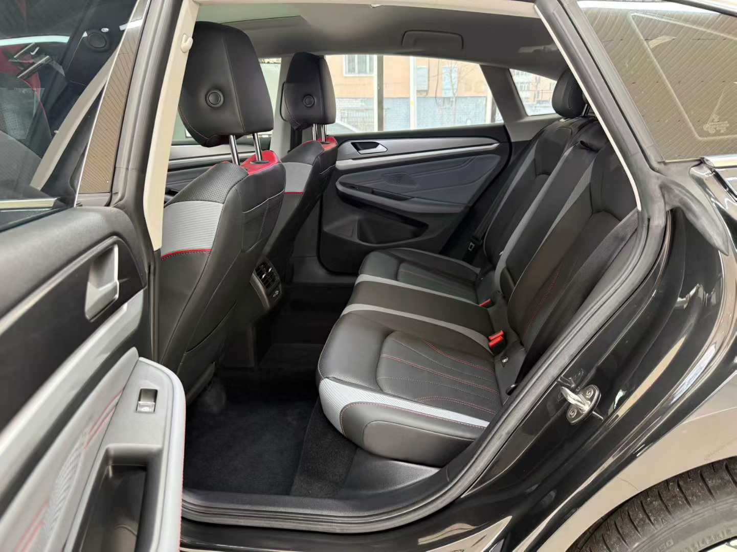 Volkswagen  2022 Volkswagen Lamando L 280TSI DSG Cool Edition