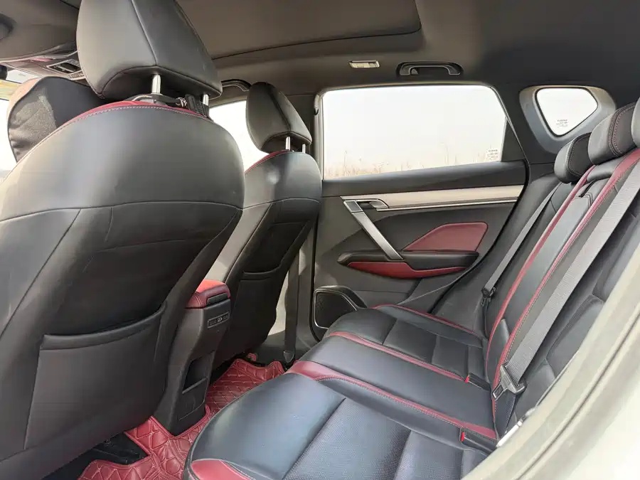 2020 Geely Coolray PRO 260T DCT Edición Ranger