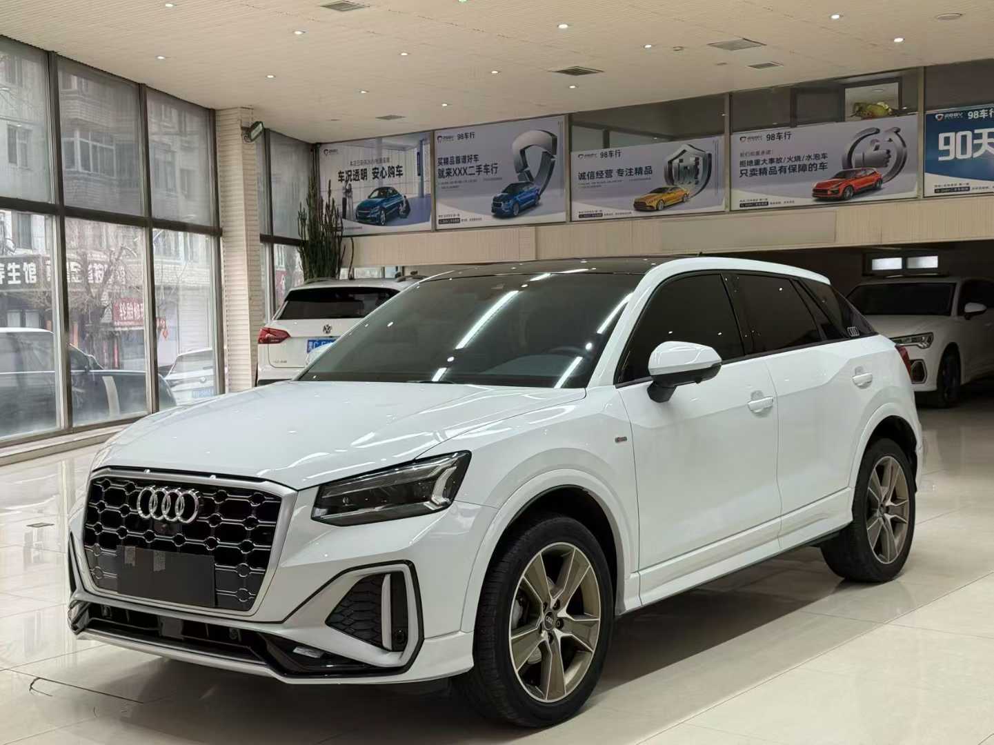2022 Audi Q2L 35 TFSI Sport Dynamic